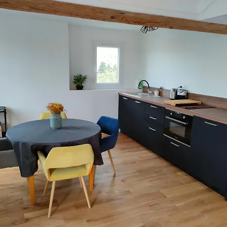 3 Rooms, 2 Bathrooms, In A Villa. Lightfull, Quiet And Charm كان